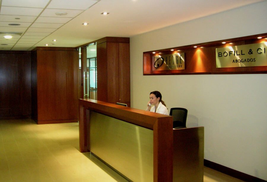 Oficina Bofill, Corporativo, Santiago